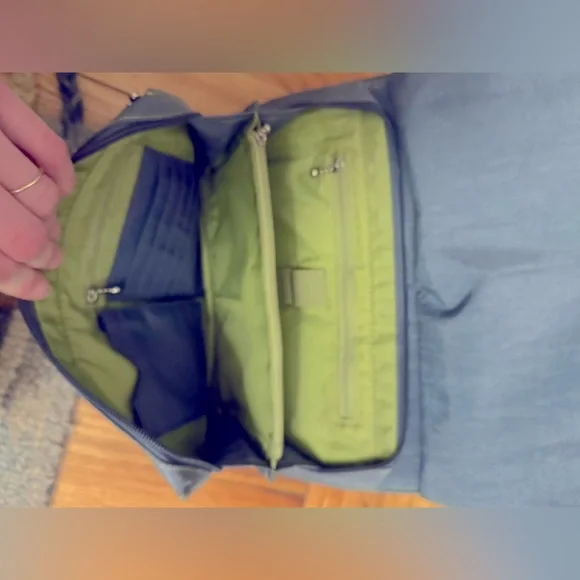 Baggallini Blue/Lime Nylon Multi-Pocket Crossbody Bag w/ Detachable Change Purse - Picture 14 of 15